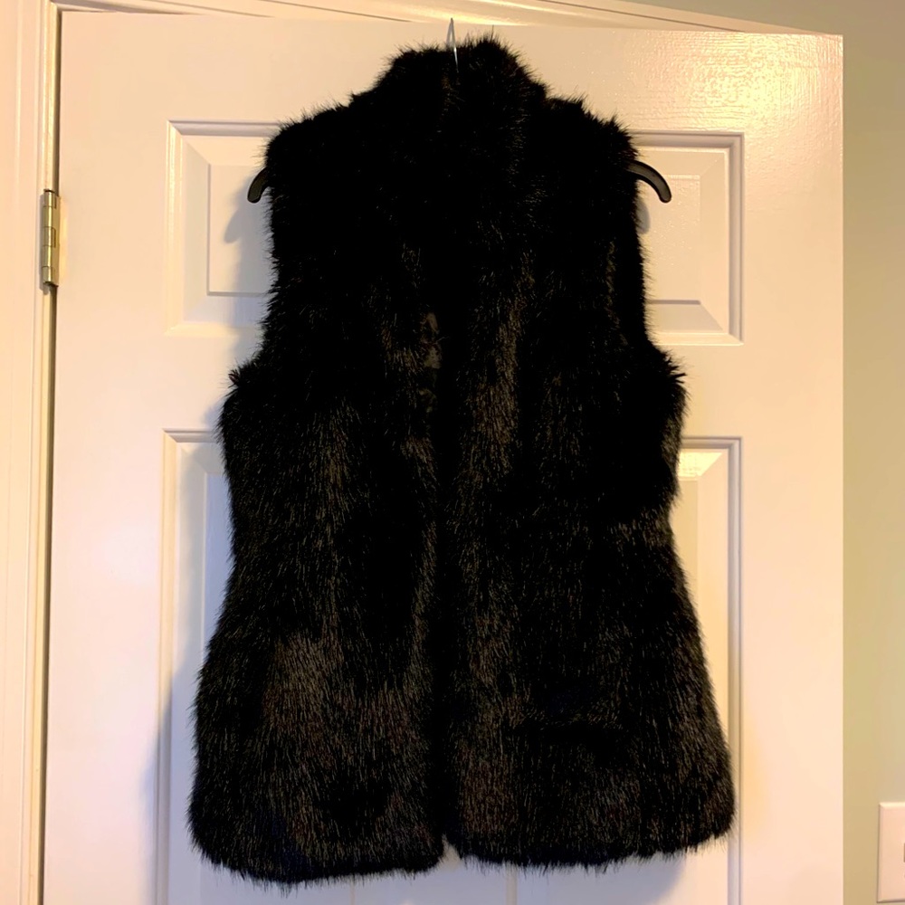 Black faux fur vest